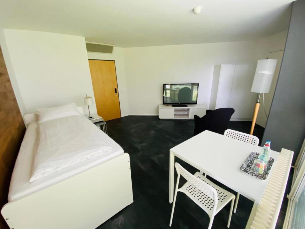Work & Live Apartments Frauenfeld Eksteriør billede
